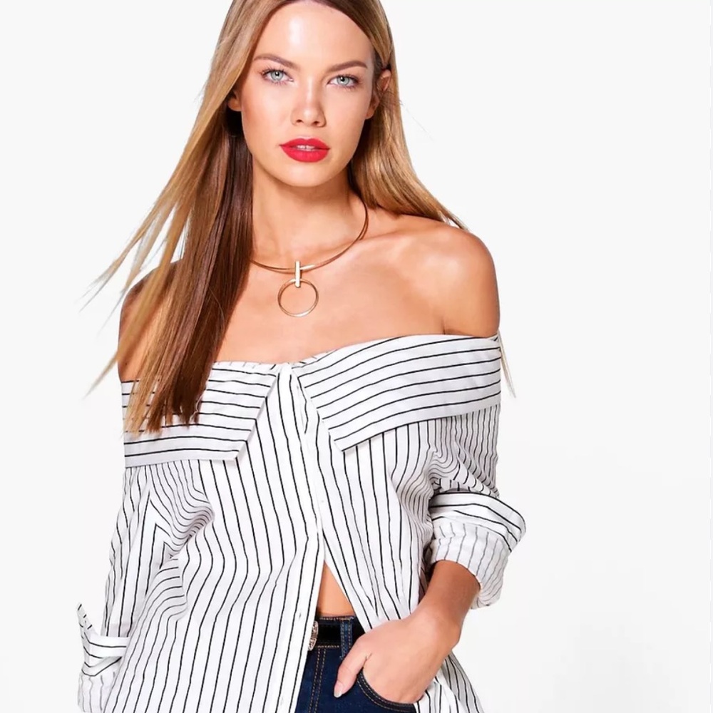 Boohoo Off Shoulder White Black Striped Button Down Shirt  Size 12 US